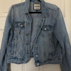 Light Wash Denim Jean Jacket